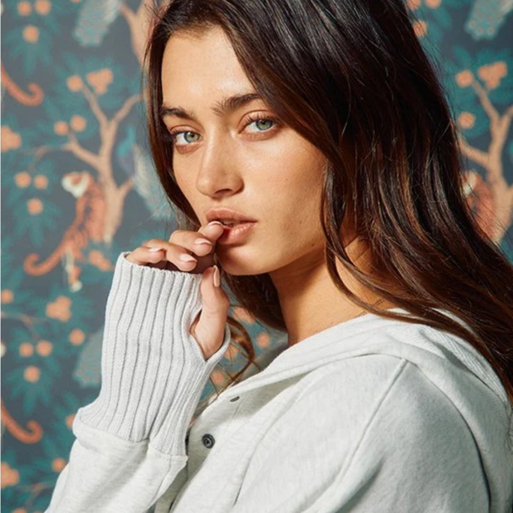 Bucketlist Washed French Terry Oversized Hoodie - Picture 11 of 12